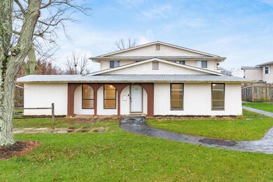 S_-_642_Cherry_Glen_Rd_-_004