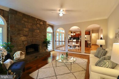 8731 Mountain Valley Rd, Fairfax Station, VA 22039 - photo 6