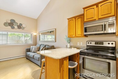28-web-or-mls-842 Lake St, Saugatuck-28