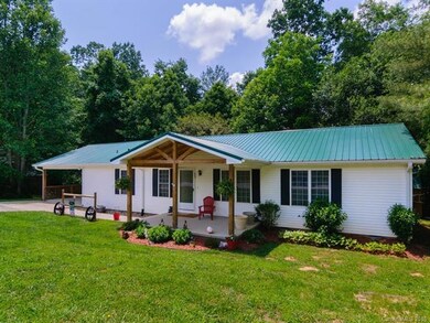 10 Sugarloaf Ln, Hendersonville, NC 28792 - photo 5