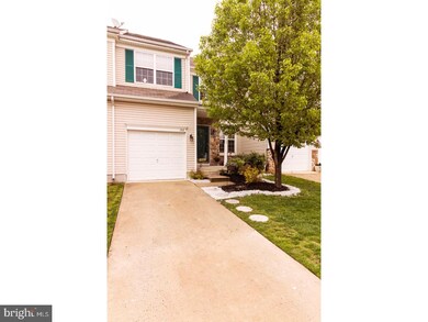 102 Cypress Ct, Woodbury, NJ 08096 - photo 2