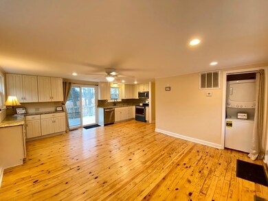 95 N Lakeshore Dr, Louisa, VA 23093 - photo 4