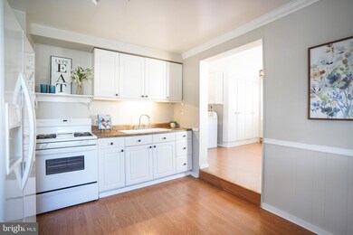 24 Propeller Dr, Middle River, MD 21220 - photo 3