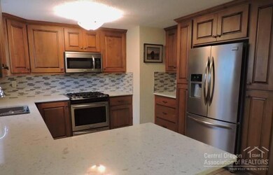 113 NW 2nd St, Redmond, OR 97756 - photo 5