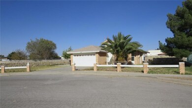 320 Pete La Rue Cir, Horizon City, TX 79928 - photo 6