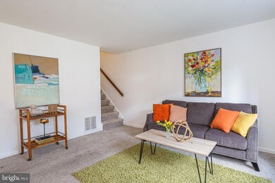 9045 N Laurel Rd unit E, Laurel, MD 20723 - photo 2