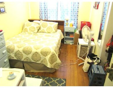 1676 Beacon St unit 3, Brookline, MA 02445 - photo 5