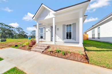610BourdetteDr-1-4