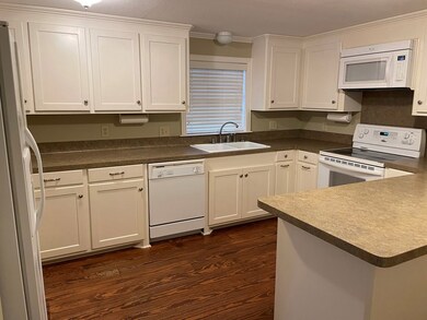 200 Sidney St, Nacogdoches, TX 75961 - photo 3