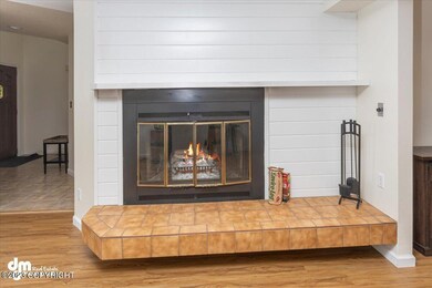 05-Living Room_IMG_8451