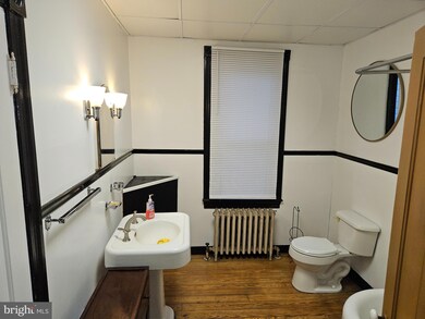 203 Schuylkill Ave unit 2, Tamaqua, PA 18252 - photo 7