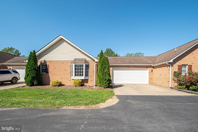 88 Tyler Cir unit E-2, Strasburg, VA 22657 - photo 2