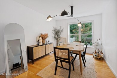 9 Oxford Dr, Saratoga Springs, NY 12866 - photo 6