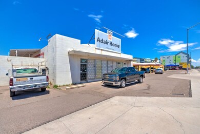 2302 W Main St-7