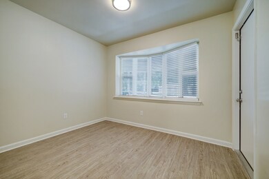 6002 Pate Rd, Houston, TX 77016 - photo 5