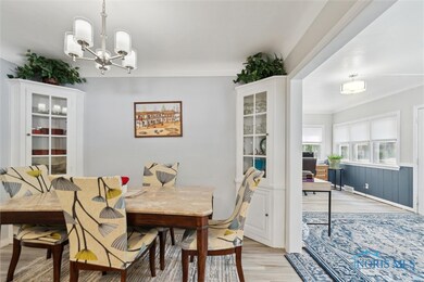 spacious dining room