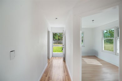 208 36th St W, Bradenton, FL 34205 - photo 5