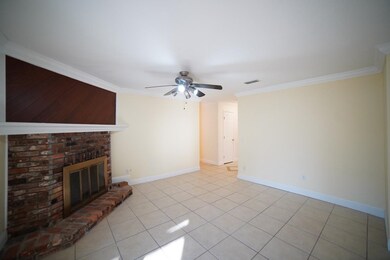 2410 Poco St, Tallahassee, FL 32304 - photo 3