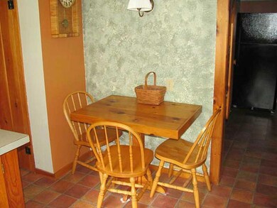 Kitchen. Breakfast nook
