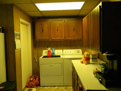 10 Pike St, Groveton, NH 03582 - photo 7