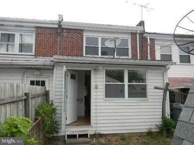 2735 Yarnall Rd, Halethorpe, MD 21227 - photo 7