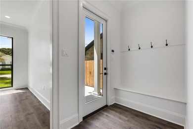 DRIVEWAY ENTRANCE MUD ROOM BENCH AND HOOKS