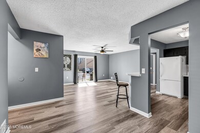 113 Whispering Oaks Way unit 113, Jackson, NJ 08527 - photo 5