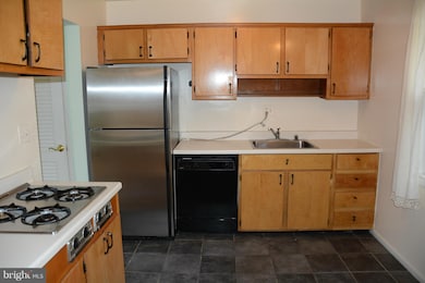 3721 Astoria Rd, Kensington, MD 20895 - photo 7