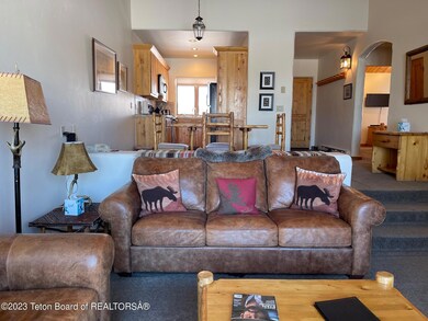 Livingroom/Dining room/Kitchen