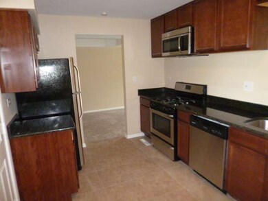 2023 Robert St, Aurora, IL 60506 - photo 2