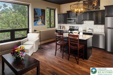 462 Main St, Bethlehem, PA 18018 - photo 4