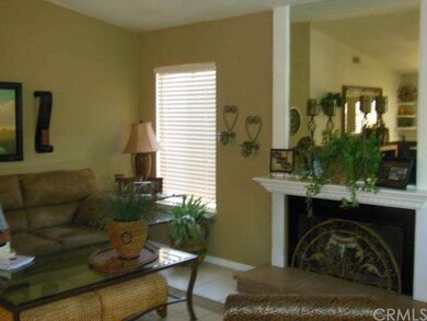 Beautiful Living area around the Fireplace!