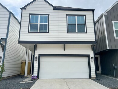 818 Berry Sage Ln, Houston, TX 77022 - photo 2