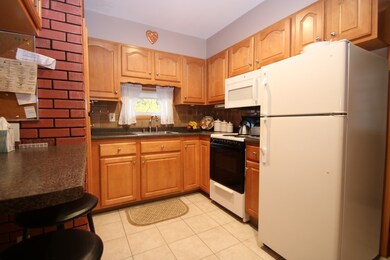 89 Hurd Ave, Saugus, MA 01906 - photo 6