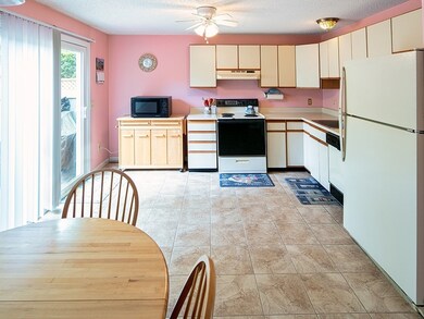 571 Carriage Shop Rd unit E, East Falmouth, MA 02536 - photo 3