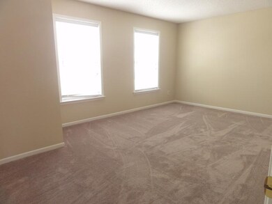 12713 Loyalty Dr, Fishers, IN 46037 - photo 5