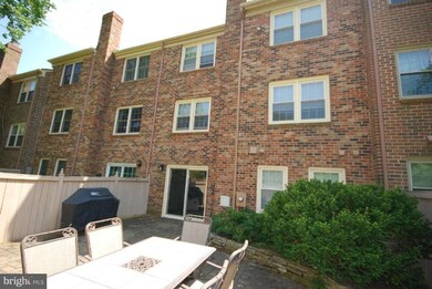 11327 Empire Ln, Rockville, MD 20852 - photo 6