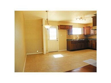 7516 Alpine Dr, El Paso, TX 79915 - photo 3