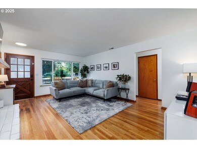 550 E Exeter St, Gladstone, OR 97027 - photo 5