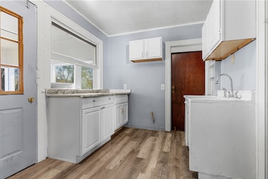 915 N Winnebago St unit 17, Rockford, IL 61103 - photo 4