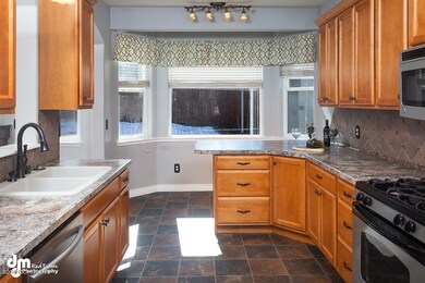 Kitchen_DMD_3046-SMALL