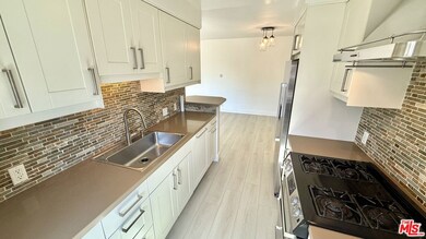 22351 Pacific Coast Hwy unit B, Malibu, CA 90265 - photo 4