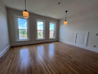 123 Water St unit 4E, Exeter, NH 03833 - photo 2