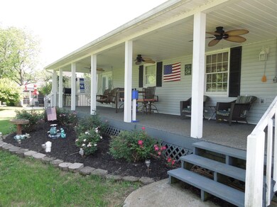 665 Pleasant Hill Dr, Harrodsburg, KY 40330 - photo 5