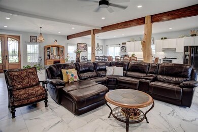 626 Sparta Field Rd, Waelder, TX 78959 - photo 4