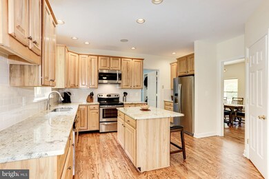 8423 Dogwood Rd, Windsor Mill, MD 21244 - photo 7