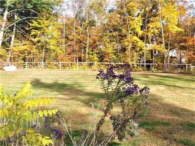 82 Souhegan St, Milford, NH 03055 - photo 5