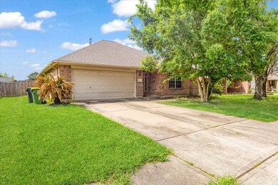 5004 Caprock Dr, Pearland, TX 77584 - photo 3