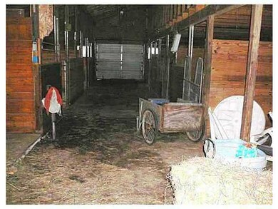 Stable/Barn.