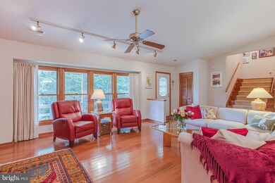 214 Woodfield Dr, Spotsylvania, VA 22553 - photo 6